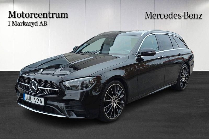 Svart Begagnad 2021 Mercedes E220 AMG Kombi | 409 000 kr (Marknadspris) - Bild 1/4