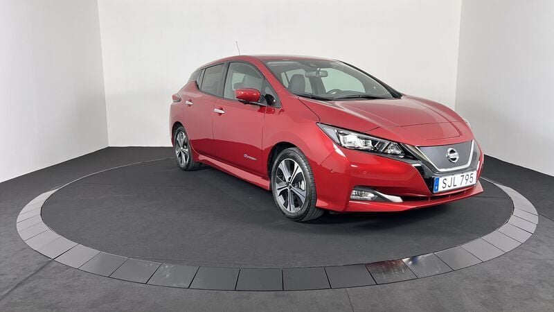 Begagnad Nissan Leaf 109 kW (149 HK) 2018 Halvkombi