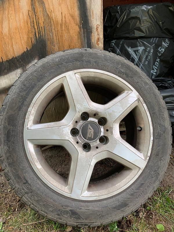 Begagnad 2014 VW Golf VII Halvkombi | 62 000 kr (Superpris) - Bild 1/4