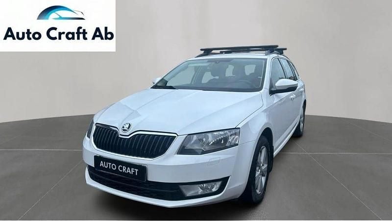 Vit Begagnad 2014 Skoda Octavia Ambition Kombi | 74 900 kr (Marknadspris) - Bild 1/3