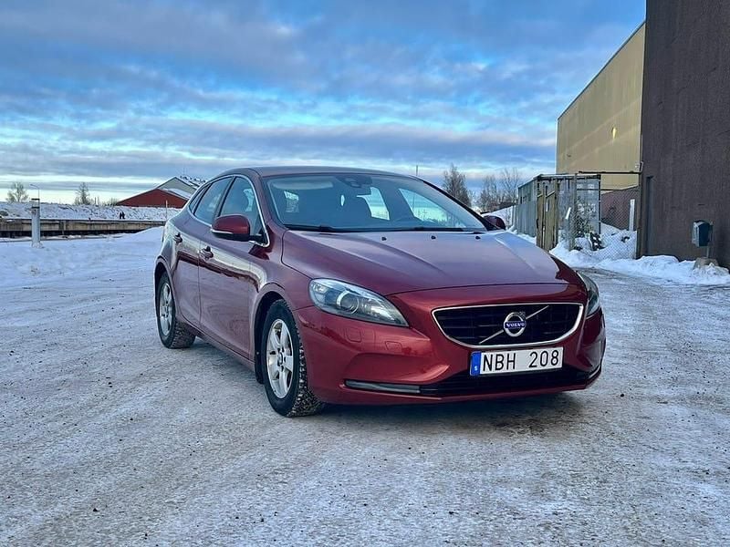 Begagnad Volvo V40 115 HK (84 kW) 2013