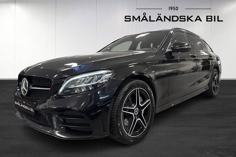 Svart Begagnad 2021 Mercedes C300 Edition Kombi | 239 000 kr (Marknadspris) - Bild 1/4