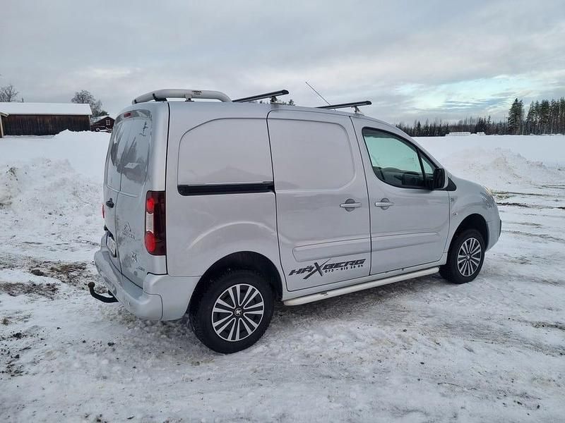 Begagnad Citroën Berlingo 99 HK (72 kW) 2015 Minibuss