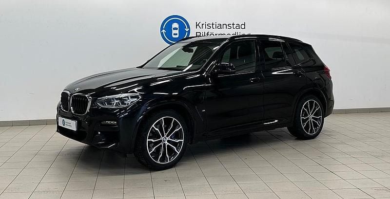 Svart Begagnad 2020 BMW X3 M Sport SUV | 324 900 kr (Marknadspris) - Bild 1/4