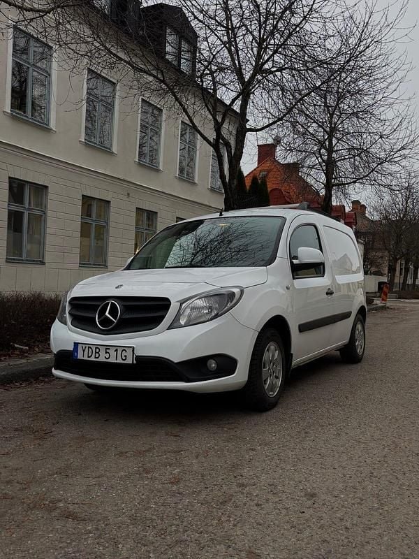 Begagnad 2020 Mercedes Citan 109 Minibuss | 96 000 kr (Marknadspris) - Bild 1/4