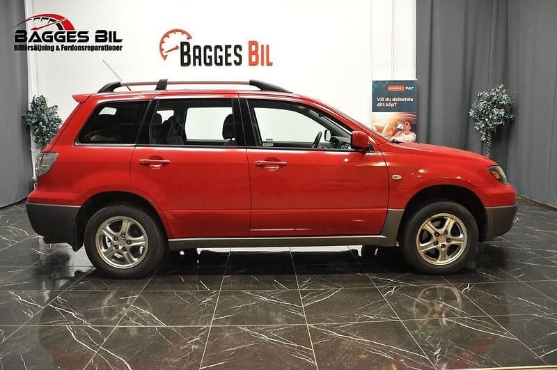 Röd Begagnad 2003 Mitsubishi Outlander SUV | 39 900 kr - Bild 1/4