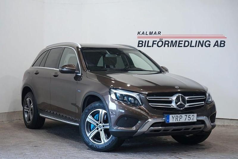 Begagnad Mercedes GLC350 326 HK (239 kW) 2018 Brun SUV