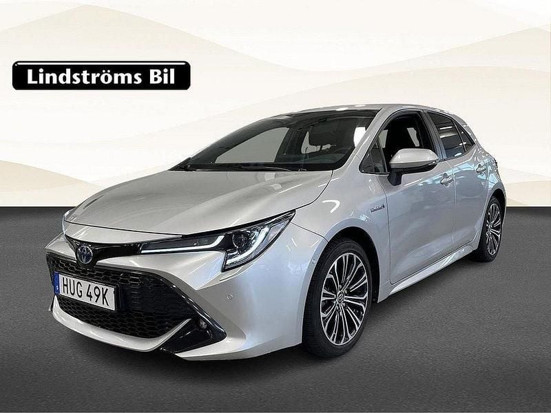 Silver Begagnad 2019 Toyota Corolla Hybrid Style Halvkombi | 229 900 kr (Marknadspris) - Bild 1/3