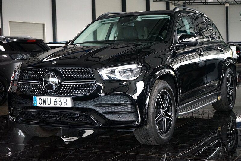 Svart Begagnad 2022 Mercedes GLE350e AMG SUV | 679 500 kr - Bild 1/4