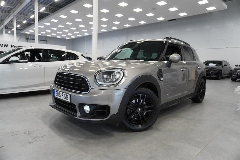 Grå Begagnad 2019 Mini Countryman SUV | 224 900 kr (Bra pris) - Bild 1/4