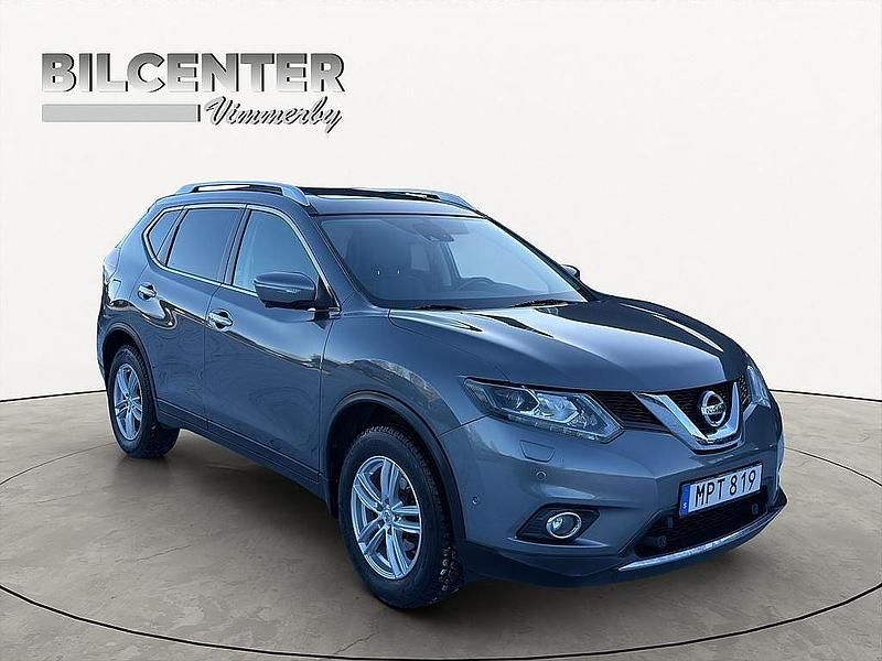 Grå Begagnad 2016 Nissan X-Trail 360º SUV | 180 000 kr (Marknadspris) - Bild 1/4