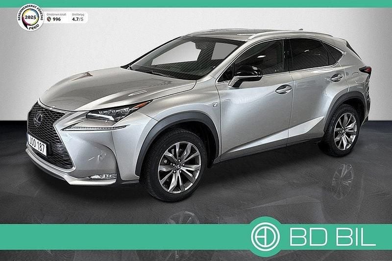 Blå Begagnad 2014 Lexus NX300h Sport Line SUV | 249 900 kr (Marknadspris) - Bild 1/3