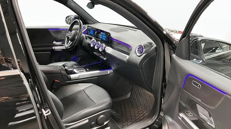 Begagnad Mercedes EQB300 167 kW (228 HK) 2022 SUV