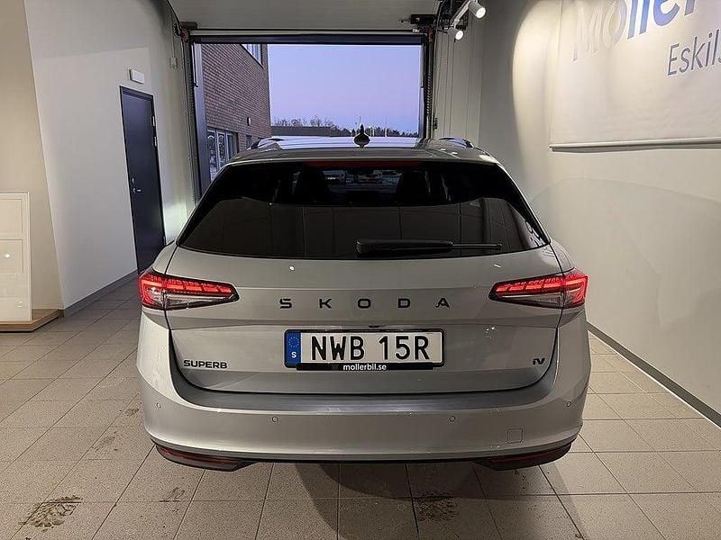 Ny Skoda Superb 2026 Silver Kombi