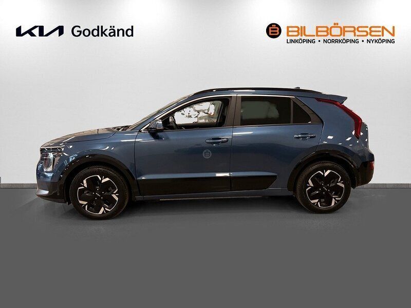 Begagnad Kia e-Niro Advance 150 kW (204 HK) 2022 Blå SUV