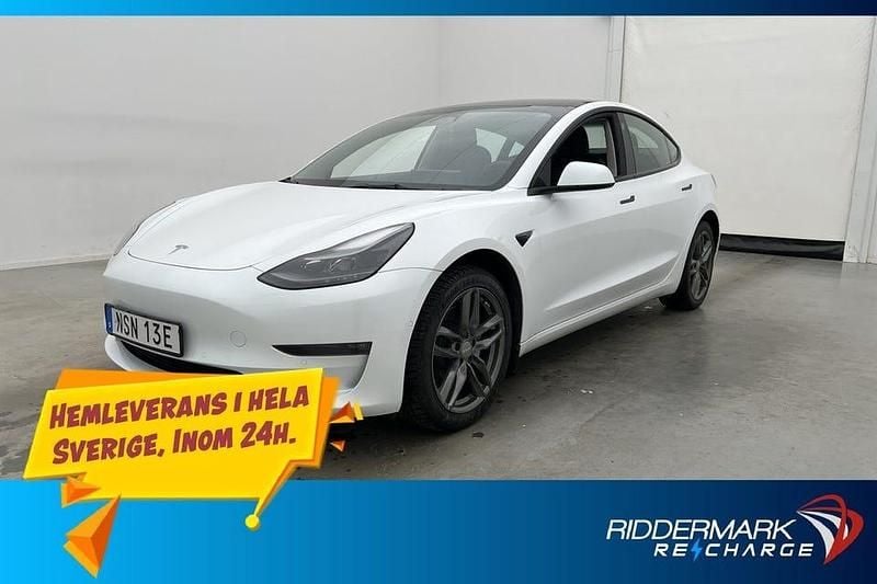 Vit Begagnad 2022 Tesla Model 3 Long Range AWD Sedan | 339 800 kr (Marknadspris) - Bild 1/3