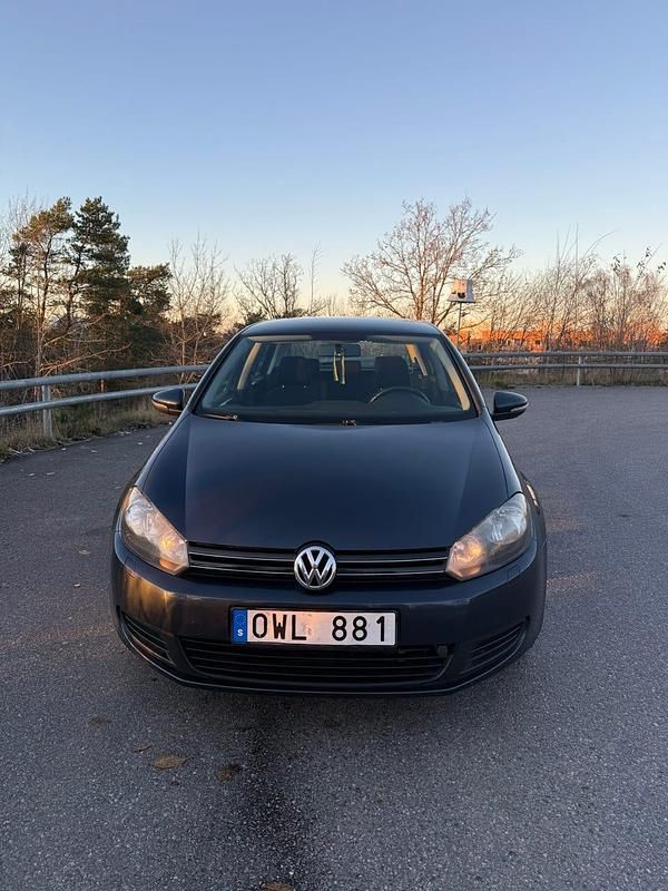 Begagnad VW Golf VII 105 HK (77 kW) 2012