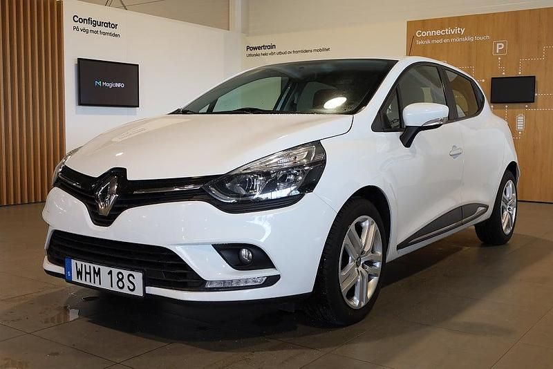 Vit Begagnad 2019 Renault Clio IV Zen Halvkombi | 89 900 kr (Marknadspris) - Bild 1/3