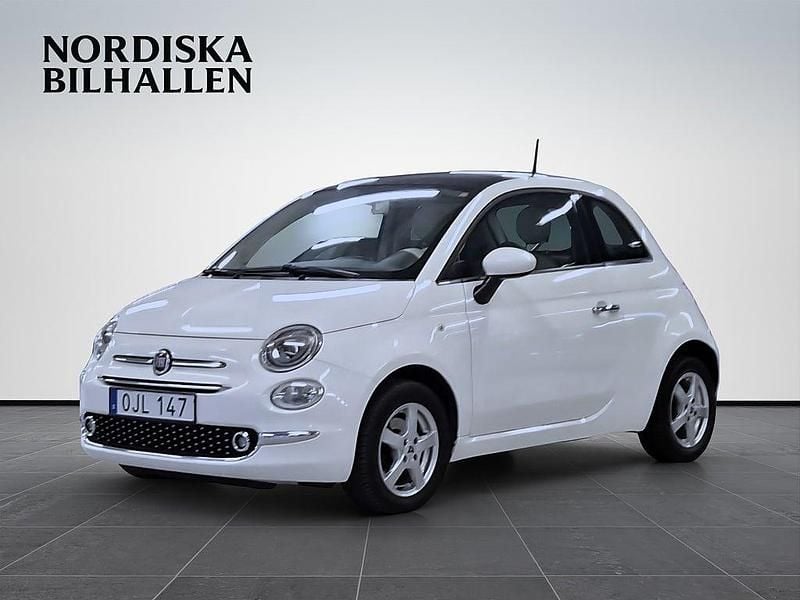 Begagnad Fiat 500 Lounge 69 HK (50 kW) 2016 Vit Halvkombi