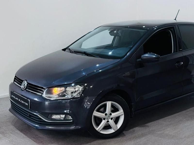 Begagnad VW Polo Allstar 90 HK (66 kW) 2017 Mörkgrå (grå) Halvkombi