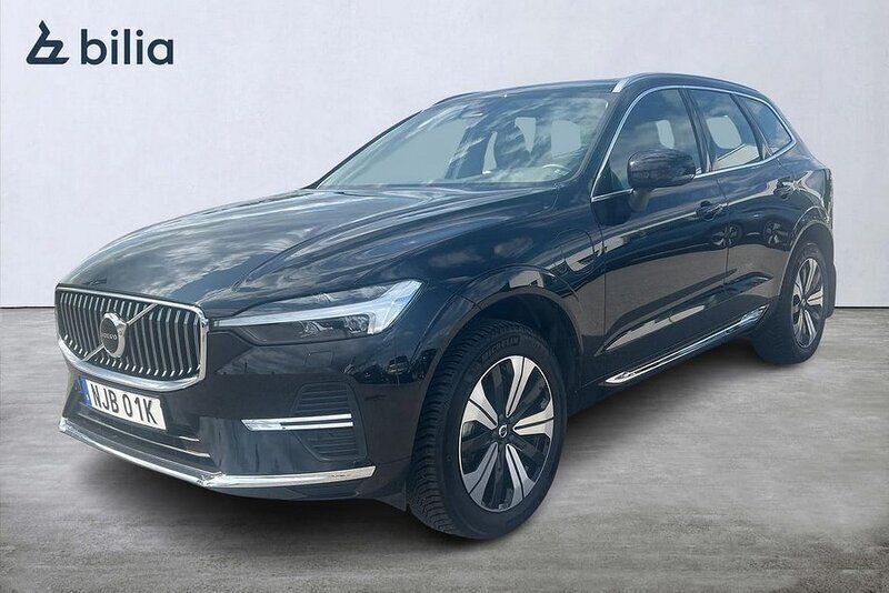 Svart Begagnad 2022 Volvo XC60 Plus SUV | 489 900 kr (Marknadspris) - Bild 1/3
