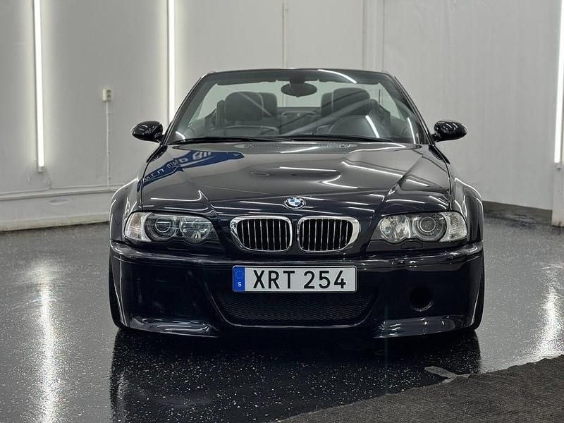 Begagnad BMW M3 343 HK (252 kW) 2001 Svart Cab