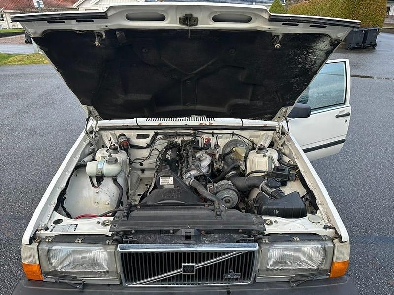 Begagnad Volvo 740 115 HK (84 kW) 1988 Sedan