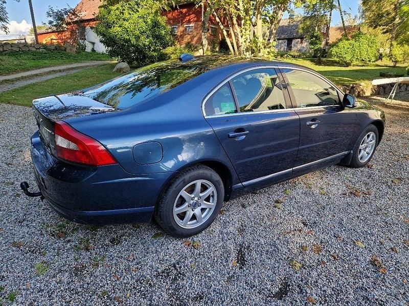 Blå Begagnad 2009 Volvo S80 Momentum Sedan | 52 000 kr (Bra pris) - Bild 1/4