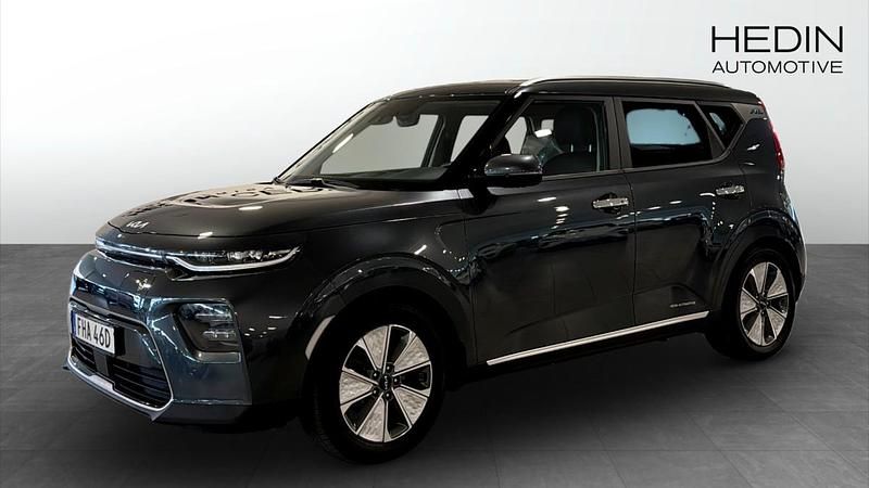 Grå (grey) Begagnad 2022 Kia Soul EV Advance SUV | 269 900 kr (Lite dyr) - Bild 1/4
