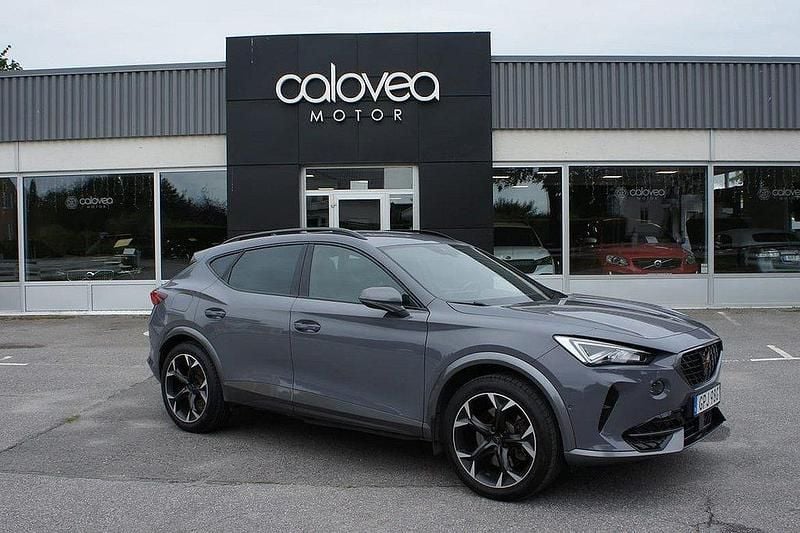 Ljusgrå (grå) Begagnad 2022 Cupra Formentor VZ SUV | 239 900 kr (Bra pris) - Bild 1/4