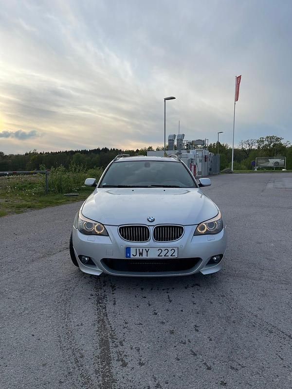 Begagnad BMW 530 M Sport 272 HK (200 kW) 2009 Kombi