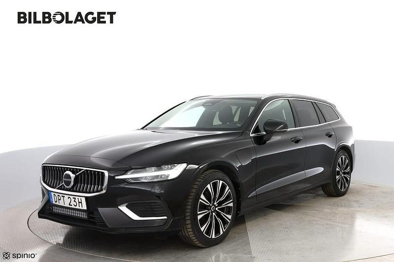 Svart Begagnad 2023 Volvo V60 Core Kombi | 309 800 kr (Bra pris) - Bild 1/4