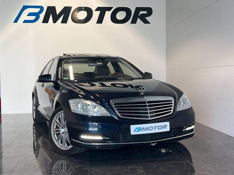 Begagnad Mercedes S400 300 HK (220 kW) 2009 Mörkblå (blå) Sedan