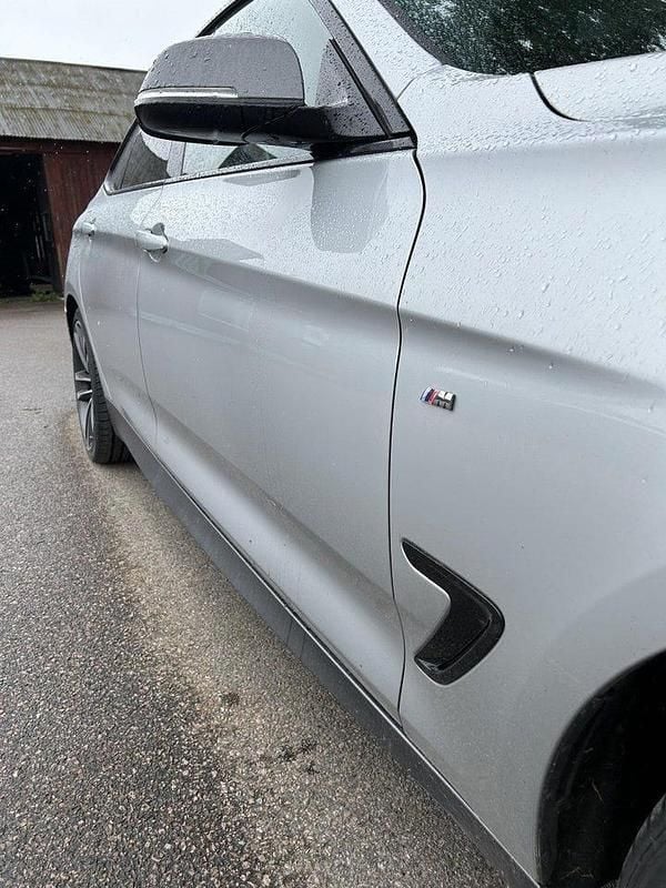 Begagnad BMW 335 Gran Turismo M Performance 340 HK (250 kW) 2014 Grå Halvkombi