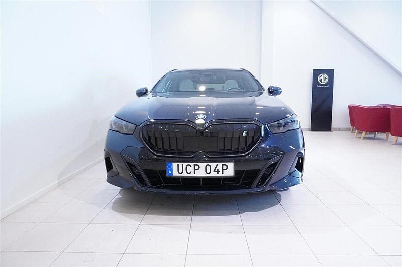 Begagnad BMW i5 M Sport 442 kW (601 HK) 2024 Okänd Sedan