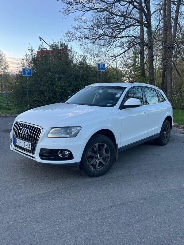Vit Begagnad 2013 Audi Q5 Design SUV | 145 500 kr (Marknadspris) - Bild 1/4