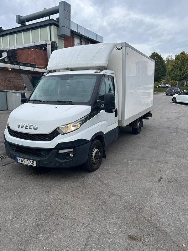 Vit Begagnad 2016 Iveco Daily Van | 98 000 kr - Bild 1/4