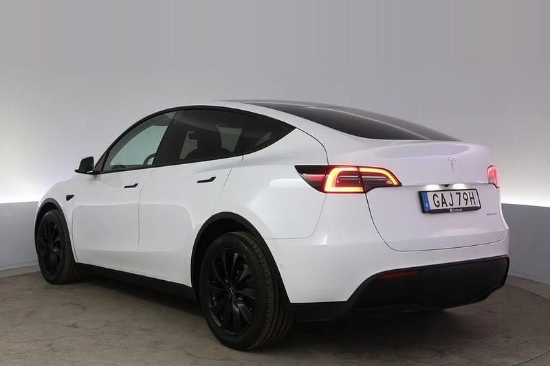 Begagnad Tesla Model Y Long Range AWD 378 kW (514 HK) 2022 Vit SUV
