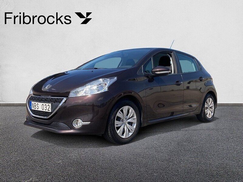 Svart Begagnad 2012 Peugeot 208 Halvkombi | 34 900 kr (Bra pris) - Bild 1/4