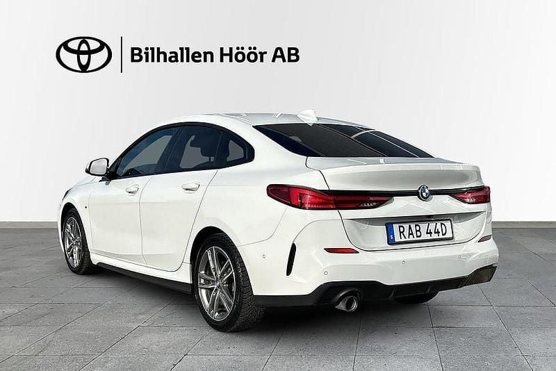 Begagnad BMW 218 137 HK (100 kW) 2021 Vit Sportkupé