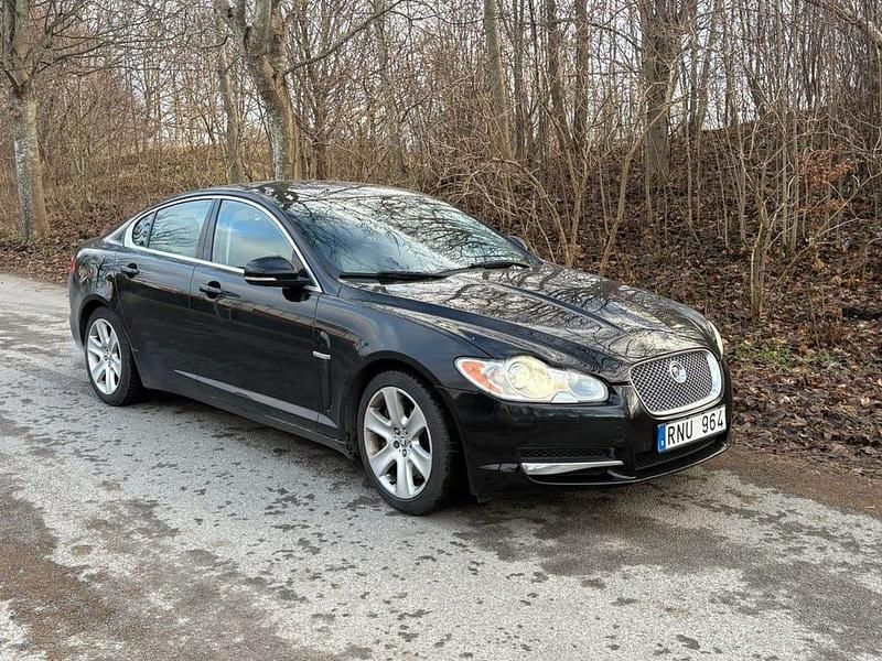Begagnad 2010 Jaguar XF Sedan | 68 000 kr (Superpris) - Bild 1/4