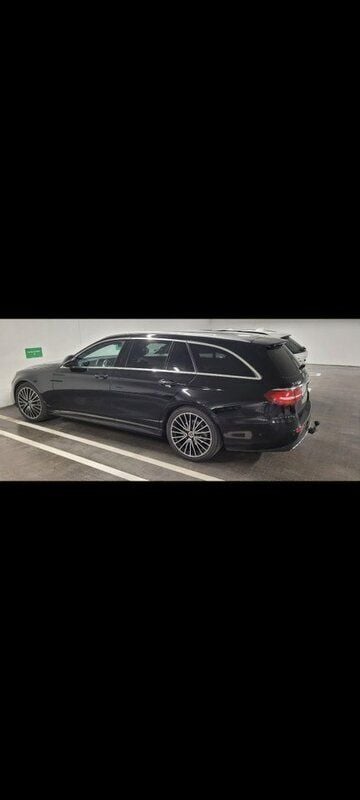 Grå Begagnad 2019 Mercedes E220 Kombi | 265 000 kr - Bild 1/4