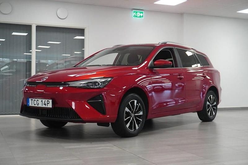 Röd Begagnad 2022 MG MG5 EV Comfort Kombi | 194 800 kr - Bild 1/4