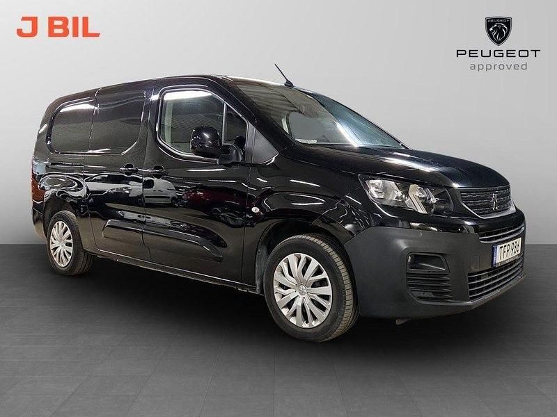 Svart Begagnad 2021 Peugeot Partner Van | 179 900 kr (Marknadspris) - Bild 1/4