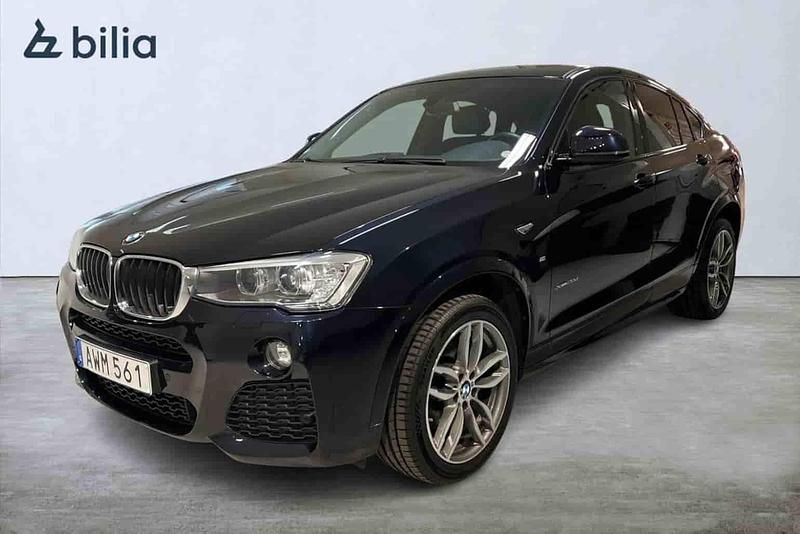 Svart Begagnad 2017 BMW X4 SUV | 296 900 kr - Bild 1/1