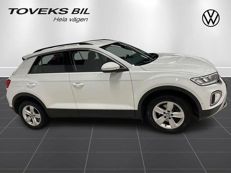 Begagnad VW T-Roc 110 HK (80 kW) 2023 Vit SUV