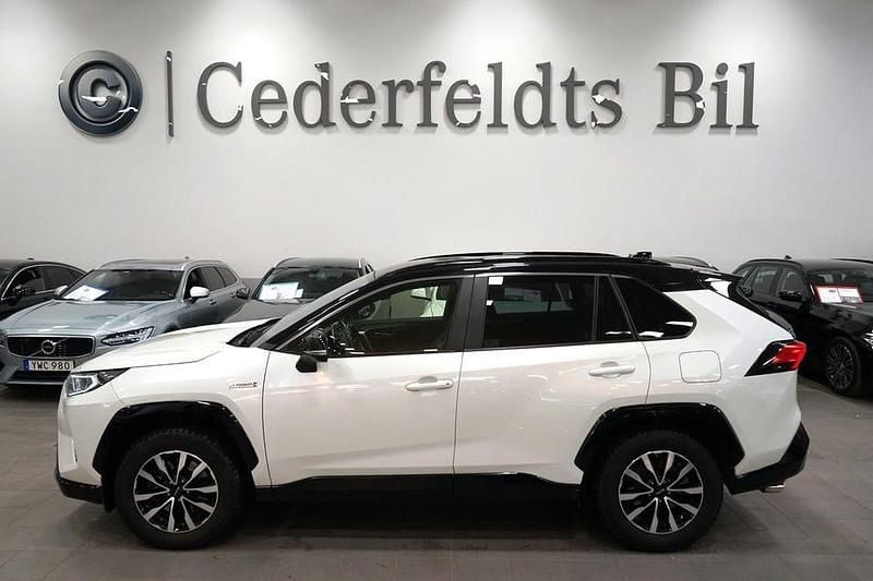 Vit Begagnad 2019 Toyota RAV4 Hybrid Style SUV | 309 900 kr (Marknadspris) - Bild 1/4