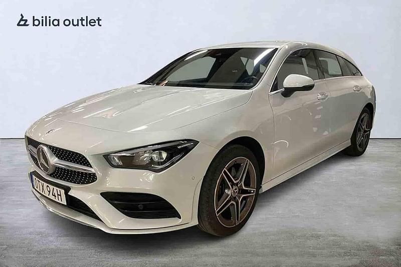 Vit Begagnad 2022 Mercedes CLA250e Shooting Brake Kombi | 309 900 kr (Bra pris) - Bild 1/1