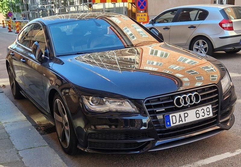 Svart Begagnad 2012 Audi A7 Sportback S-Line Halvkombi | 149 000 kr (Superpris) - Bild 1/4