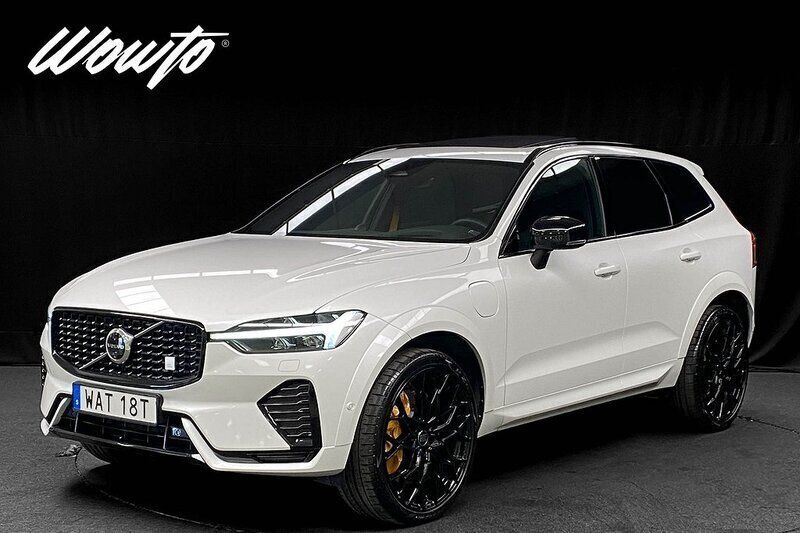 Vit Begagnad 2023 Volvo XC60 SE SUV | 699 800 kr - Bild 1/3